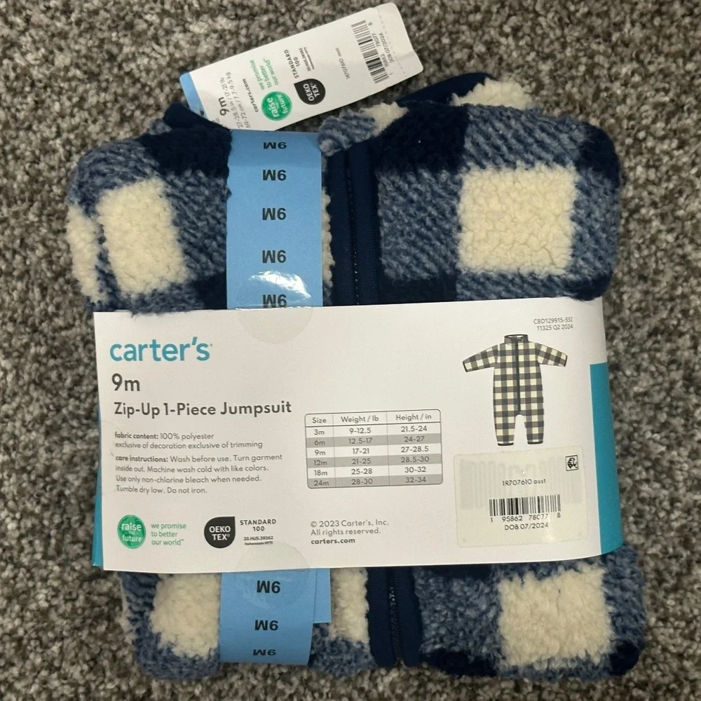 Zip-Up 1 Piece Warm Long Sleeve Jumpsuit - Picture 3 of 4